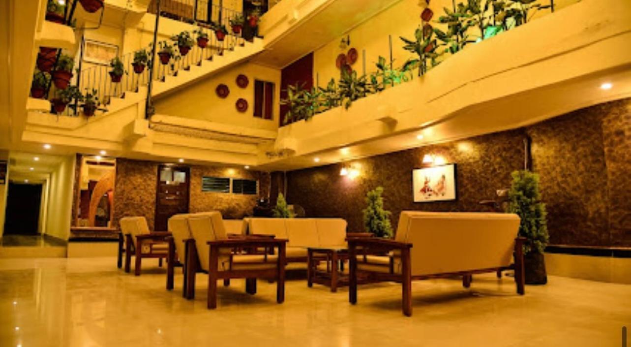 Hotel Devyog Sāgar Extérieur photo